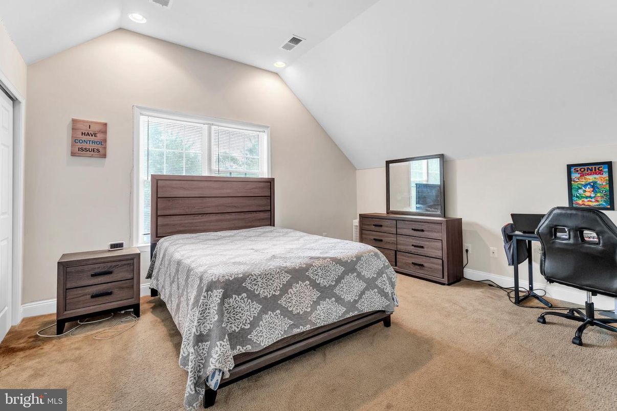 Bedroom, Home Office, Interior, Recessed Lighting