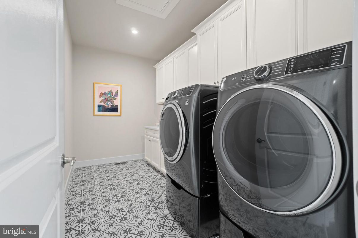 Interior, Recessed Lighting, Washer