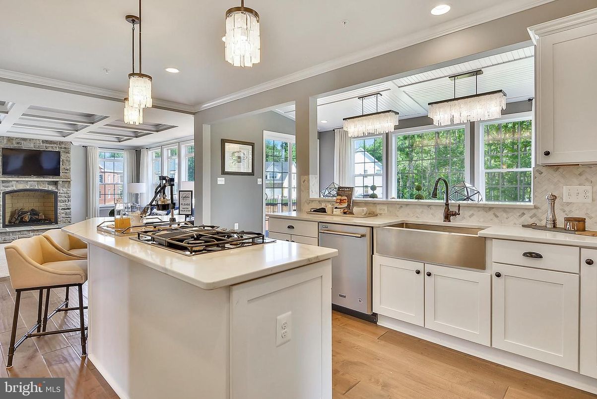 Chandelier, Fireplace, Interior, Kitchen, Pendant Lights, Recessed Lighting, Wood Texture Flooring