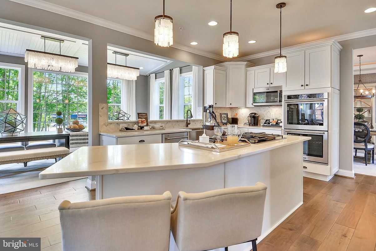 Chandelier, Interior, Kitchen, Pendant Lights, Recessed Lighting, Stainless Steel Appliances, Wood Texture Flooring