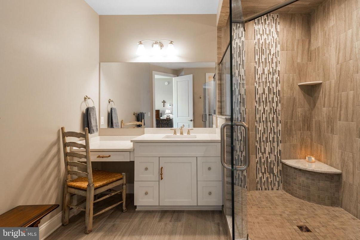 Bathroom, Interior, Wood Texture Flooring