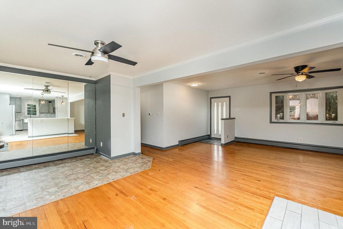 Empty room, Interior, Kitchen, Recessed Lighting, Wood Texture Flooring