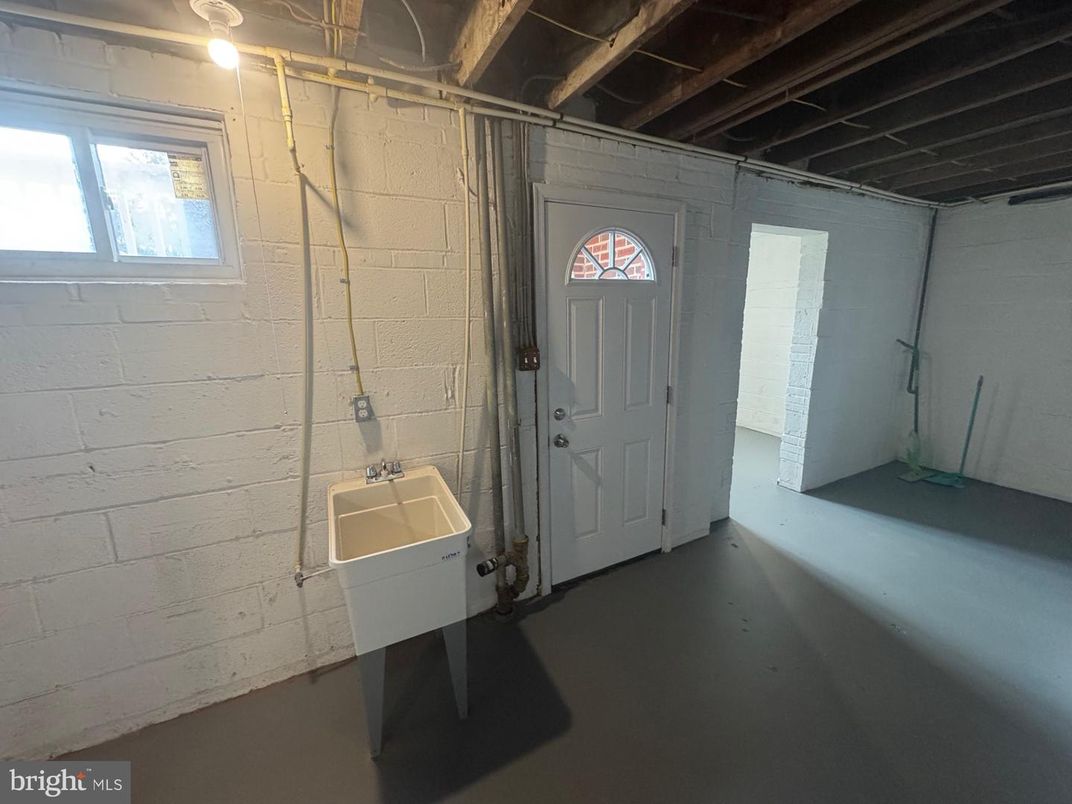 Empty room, Interior, Stone Walls