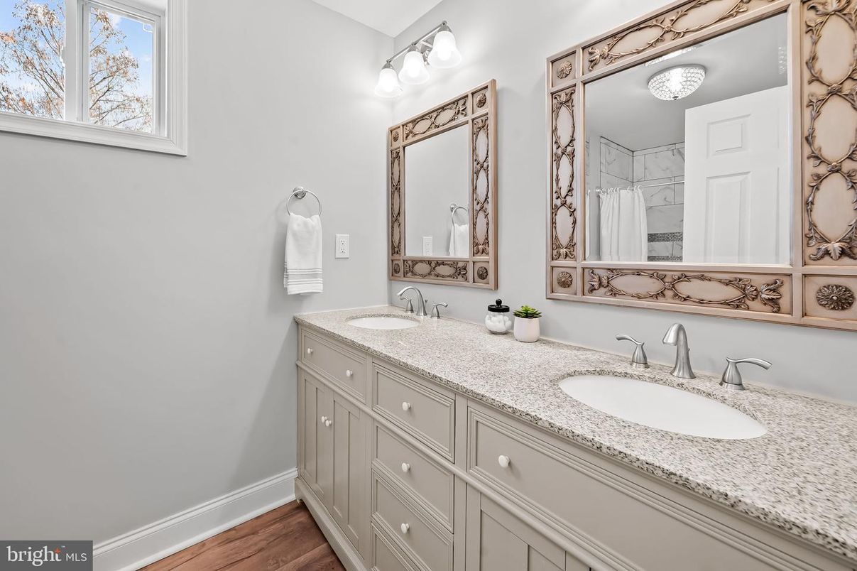 Bathroom, Dual Sink Vanities, Interior, Wood Texture Flooring
