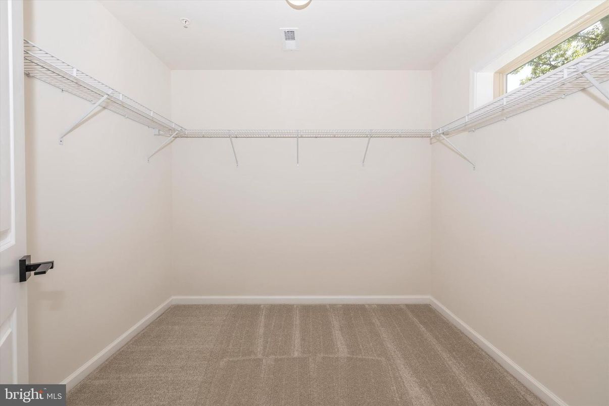 Interior, Walk-in Closets