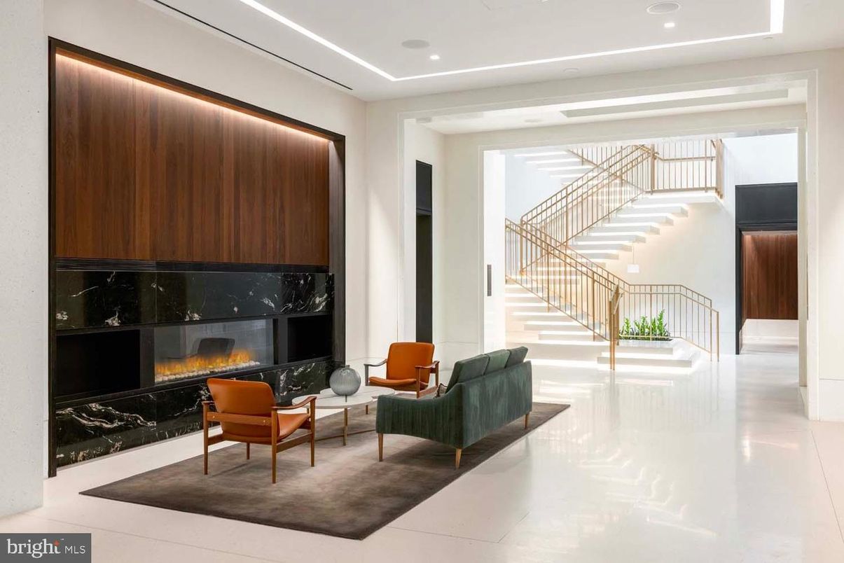 Fireplace, Interior, Recessed Lighting