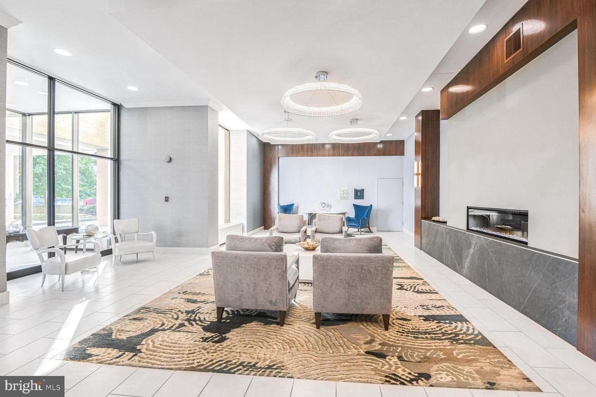 Fireplace, Interior, Living room, Pendant Lights, Recessed Lighting