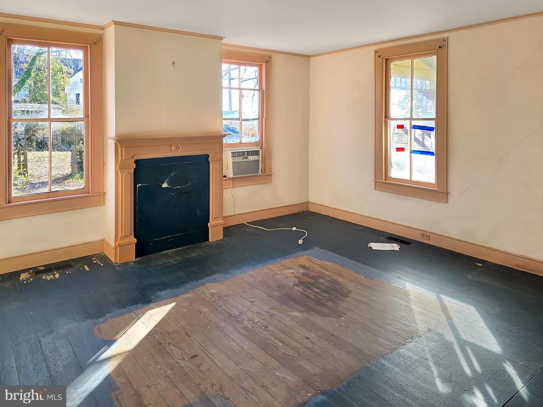 Empty room, Fireplace, Interior, Wood Texture Flooring