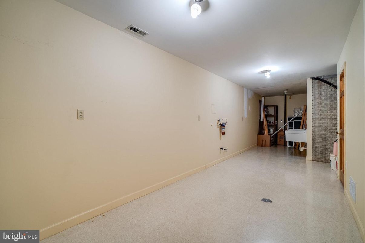 Empty room, Interior, Stone Walls