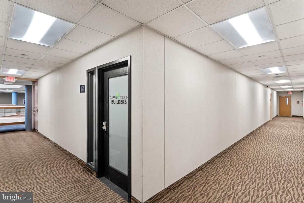Elevator, Interior, Recessed Lighting