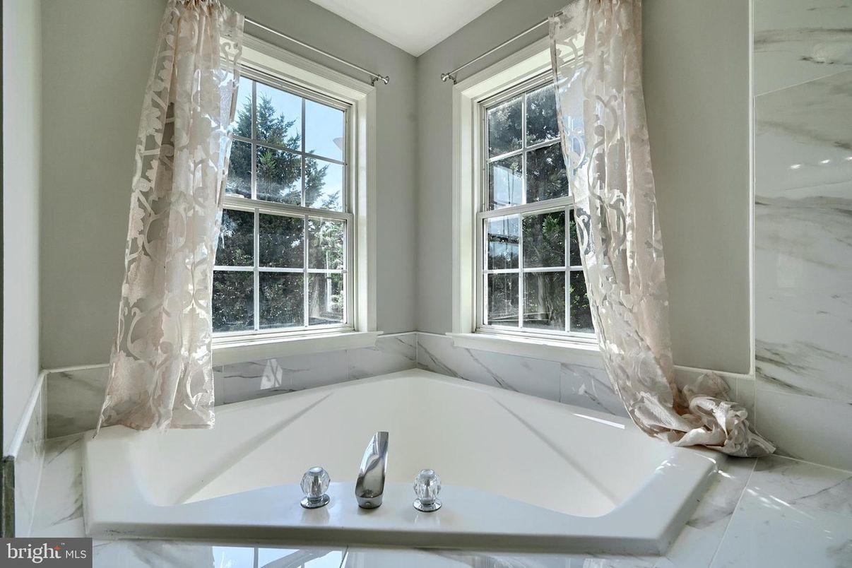 Bathroom, Interior, Marble, Marble Walls