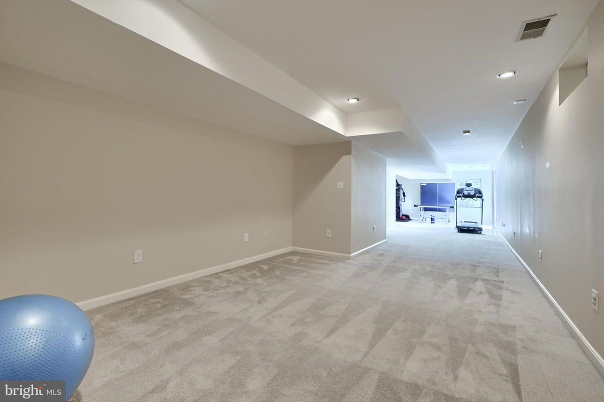 Interior, Recessed Lighting