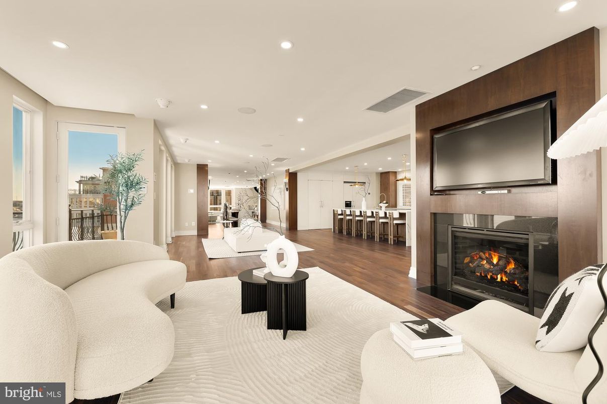 Dining room, Fireplace, Interior, Living room, Pendant Lights, Recessed Lighting, Wood Texture Flooring