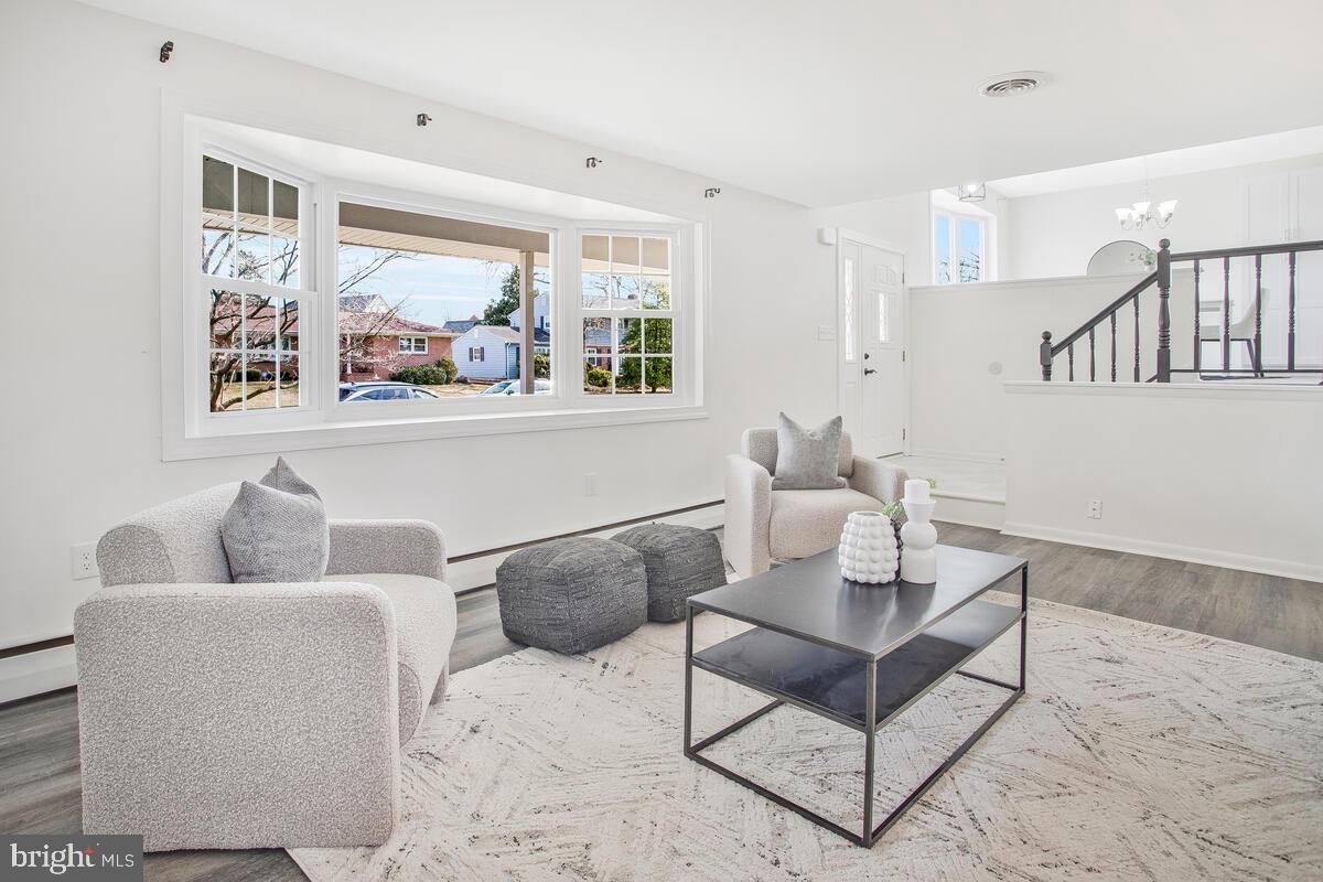 Chandelier, Interior, Living room, Wood Texture Flooring