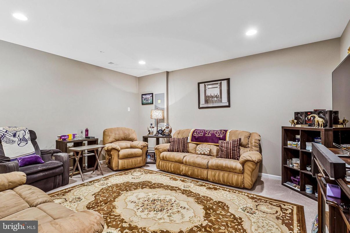 Interior, Living room, Recessed Lighting