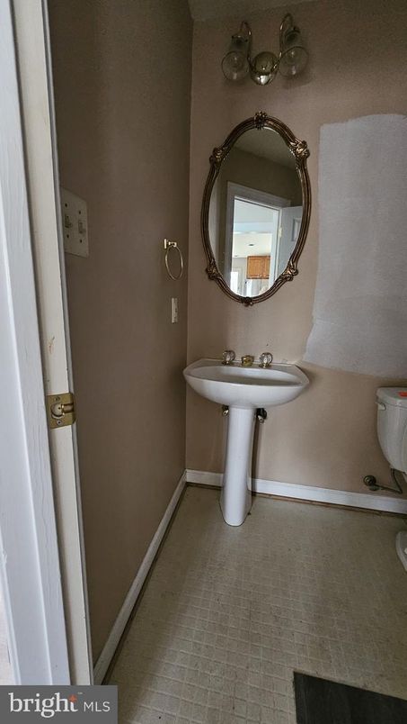 Bathroom, Interior