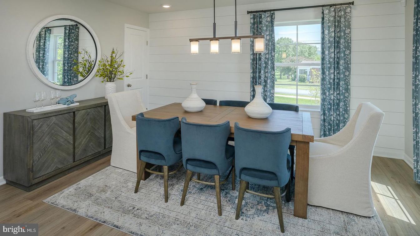 Dining room, Interior, Pendant Lights, Recessed Lighting, Wood Texture Flooring