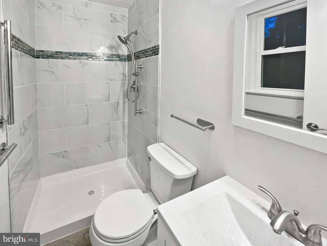 Bathroom, Interior, Marble Walls