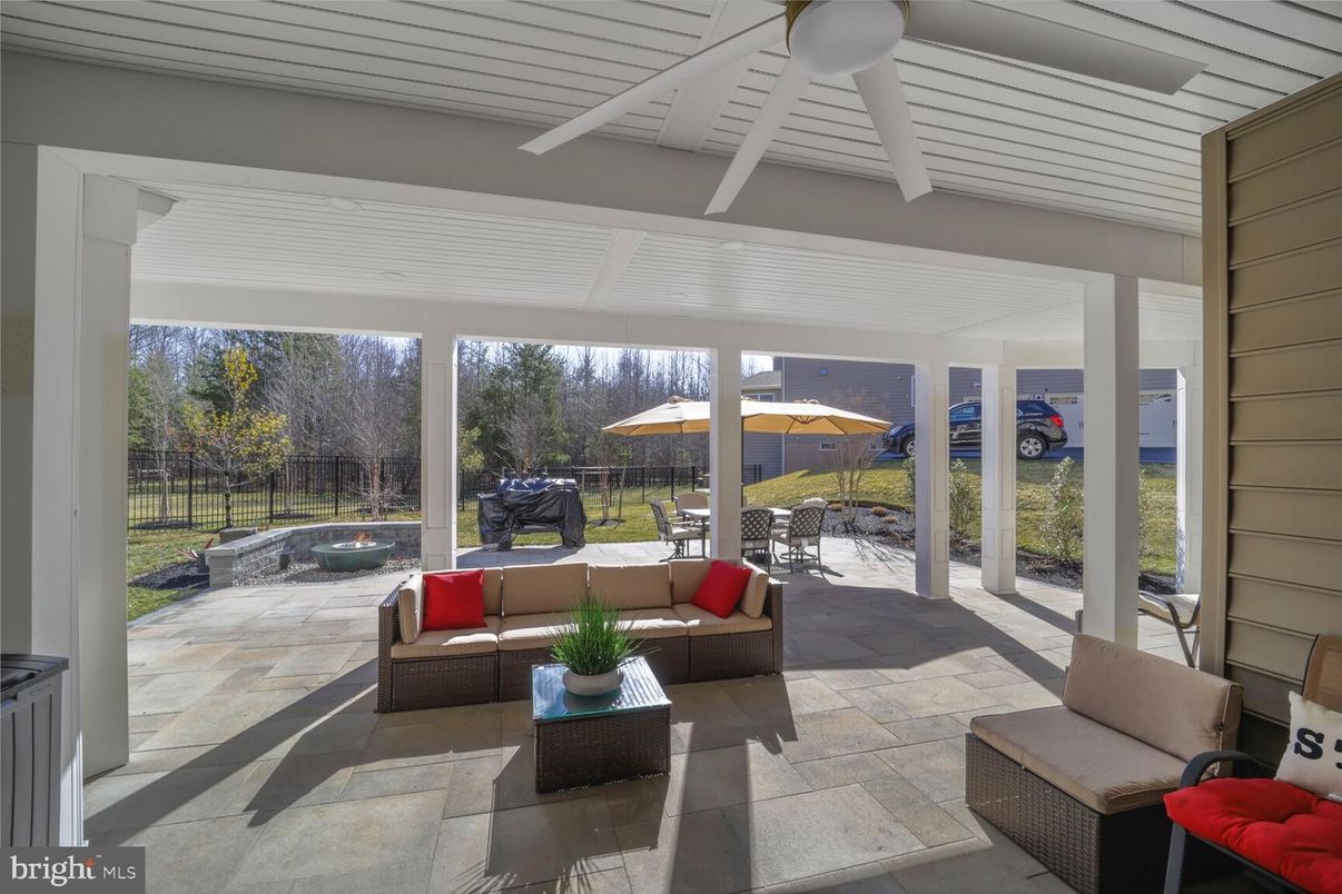 Interior, Living room, Sun Room