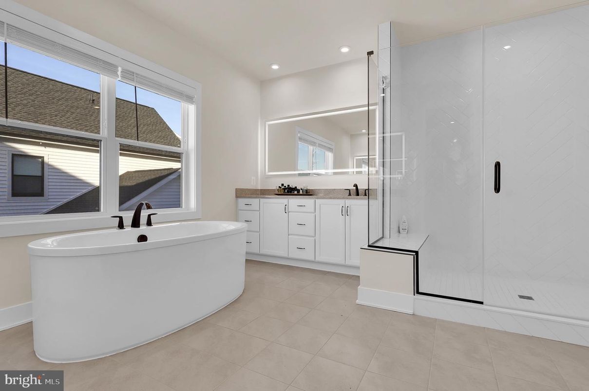 Bathroom, Dual Sink Vanities, Free Standing Baths, Glass Shower, Interior, Recessed Lighting