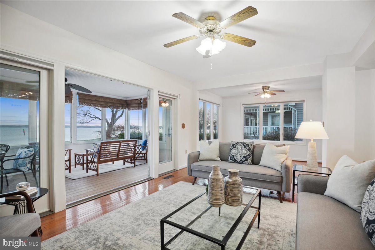 Interior, Living room, Water, Wood Texture Flooring