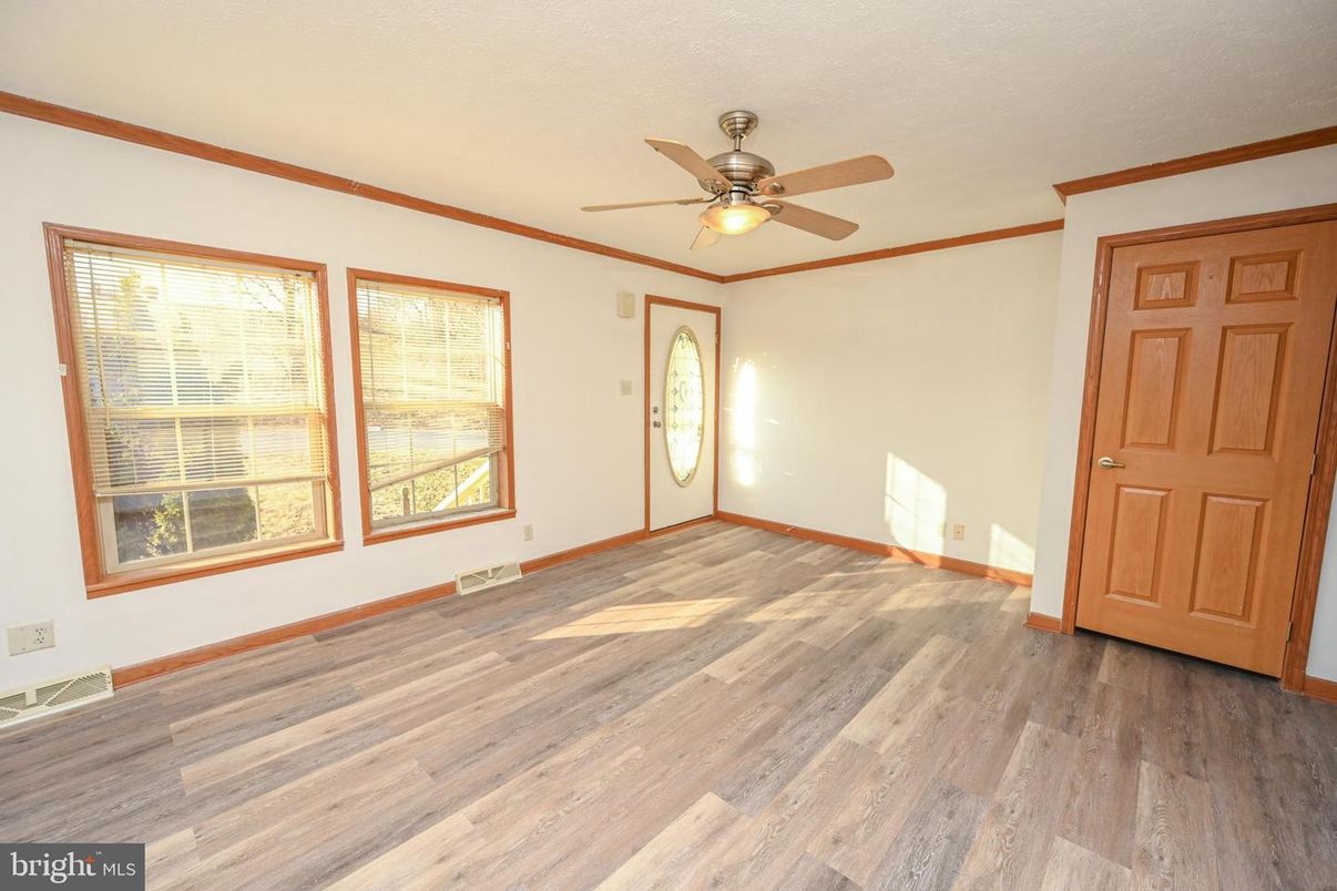 Empty room, Interior, Wood Texture Flooring