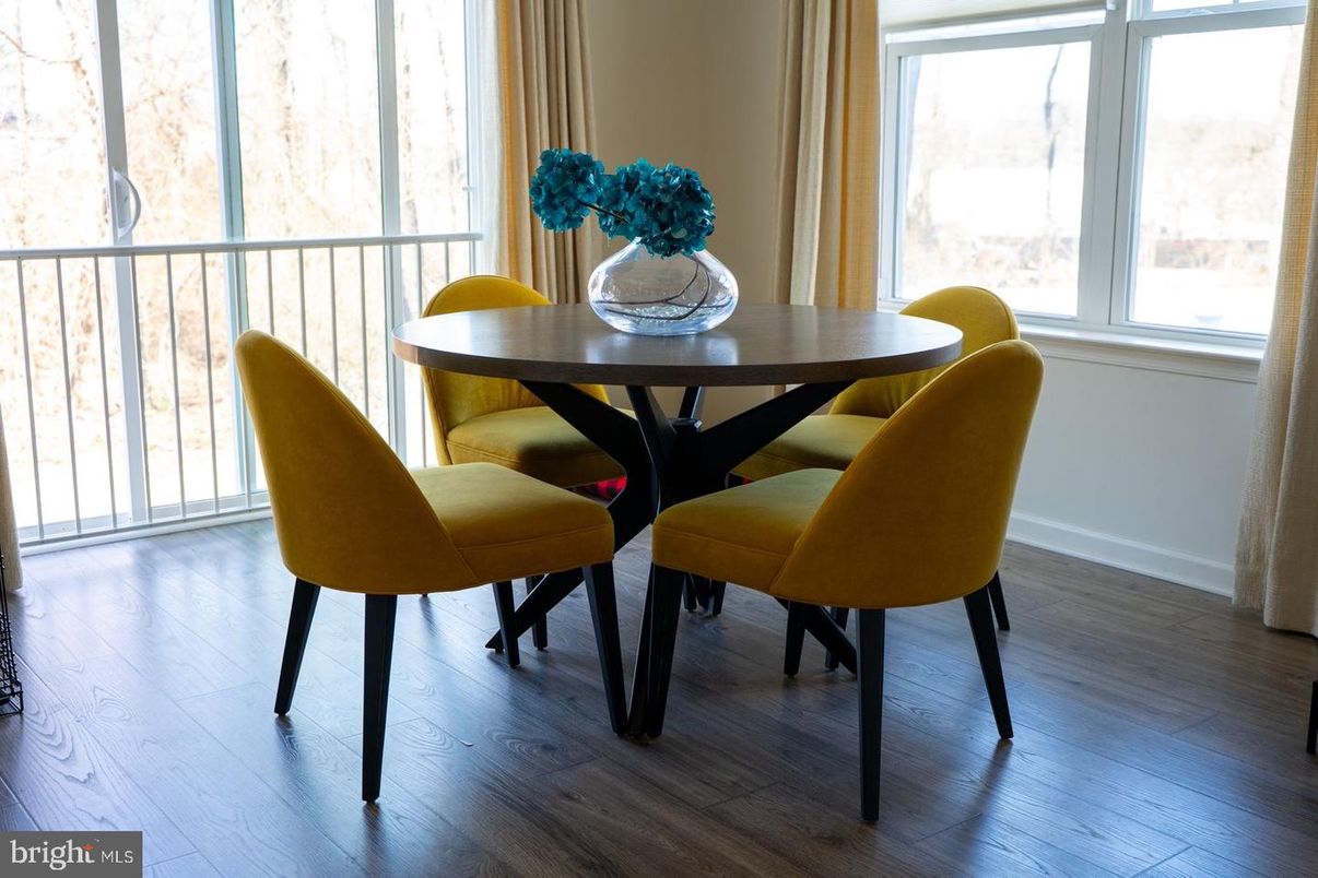 Dining room, Interior, Wood Texture Flooring