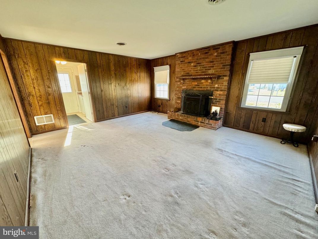 Empty room, Fireplace, Interior, Stone Walls, Wooden Walls