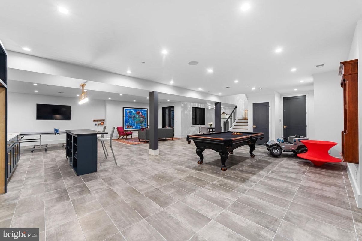 Billiard Table, Game Room, Interior, Pendant Lights, Recessed Lighting
