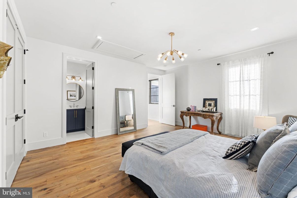 Bedroom, Interior, Pendant Lights, Recessed Lighting, Wood Texture Flooring