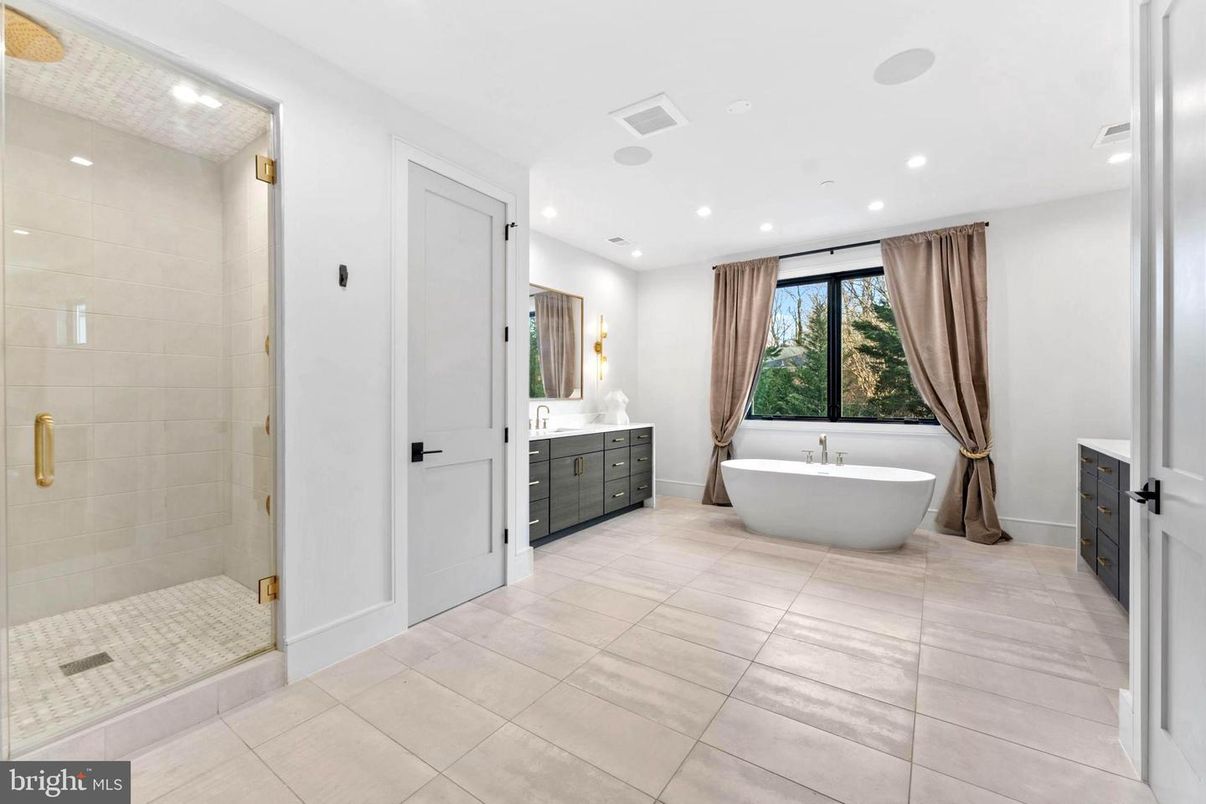 Bathroom, Dual Sink Vanities, Free Standing Baths, Glass Shower, Interior, Recessed Lighting