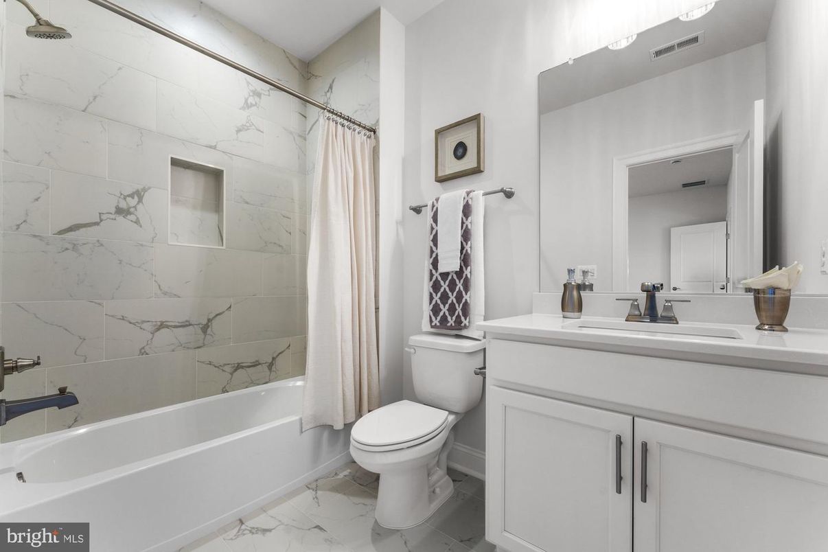 Bathroom, Interior, Marble, Marble Walls