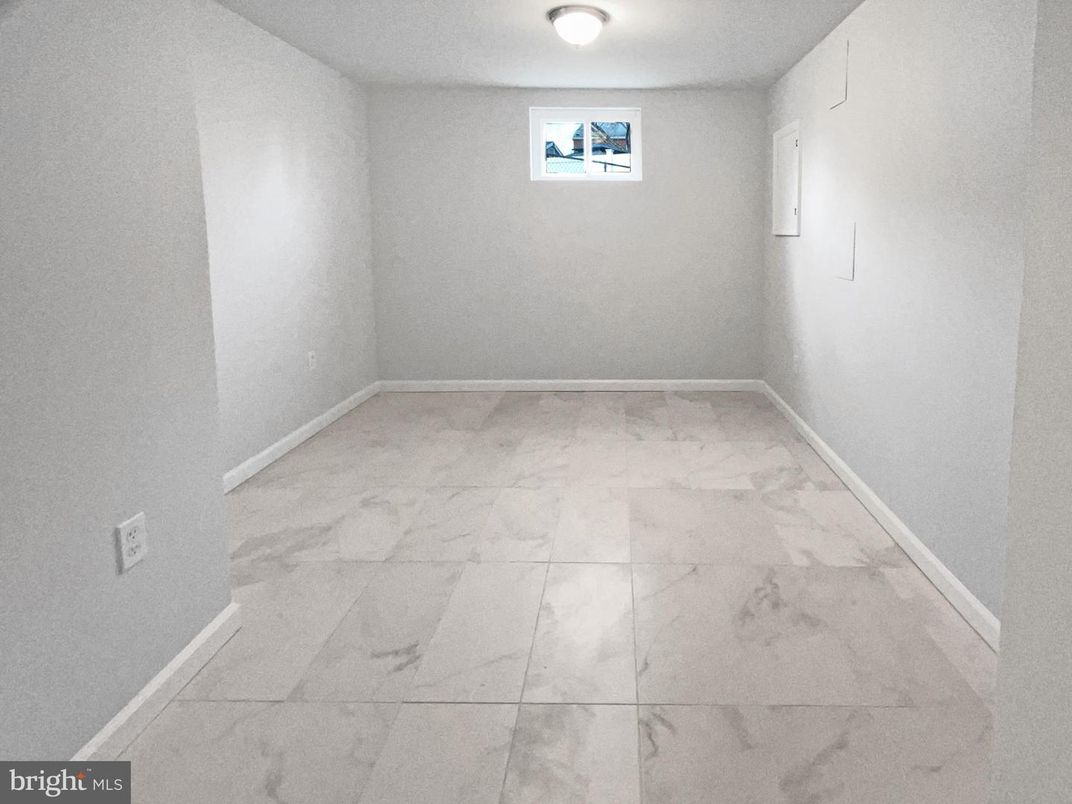 Empty room, Interior, Marble