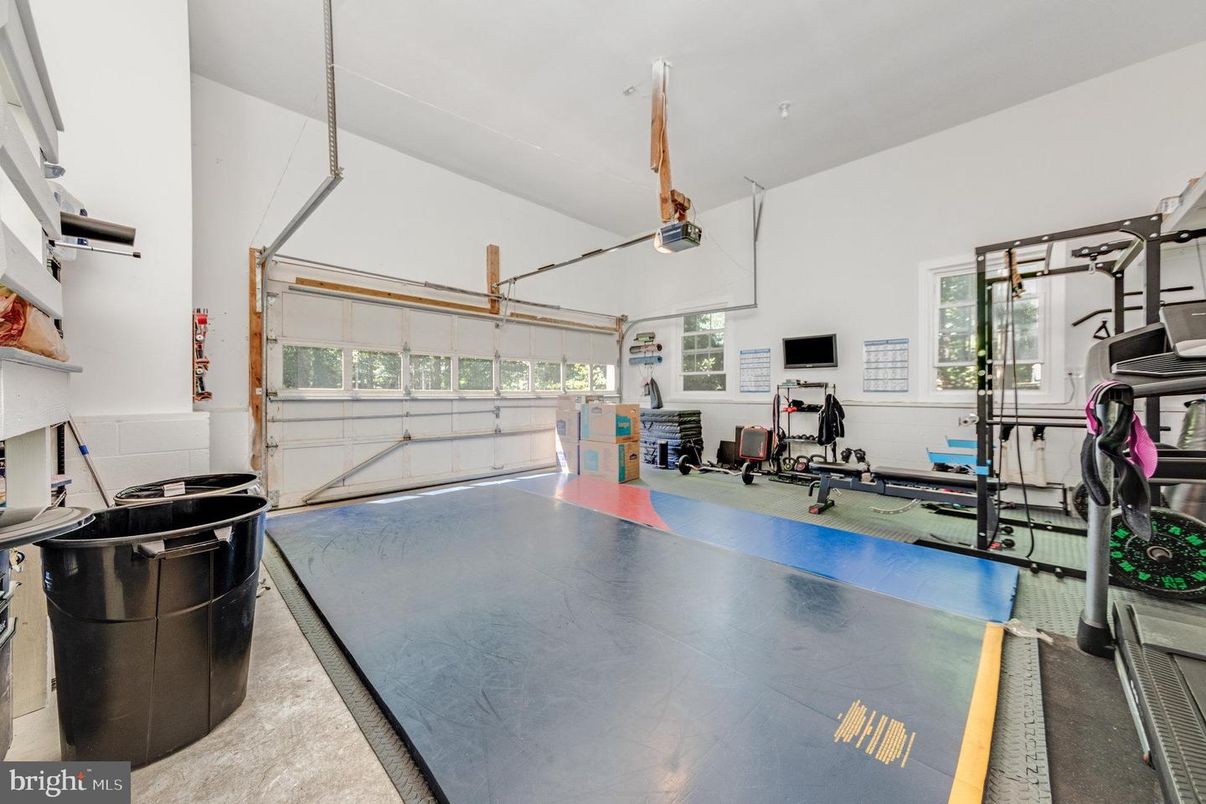 Fitness Equipment, Interior