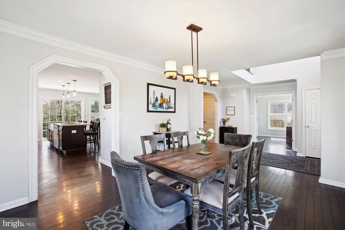Chandelier, Dining room, Interior, Pendant Lights, Wood Texture Flooring
