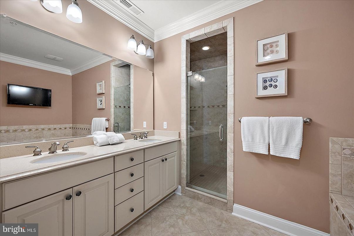 Bathroom, Dual Sink Vanities, Glass Shower, Interior