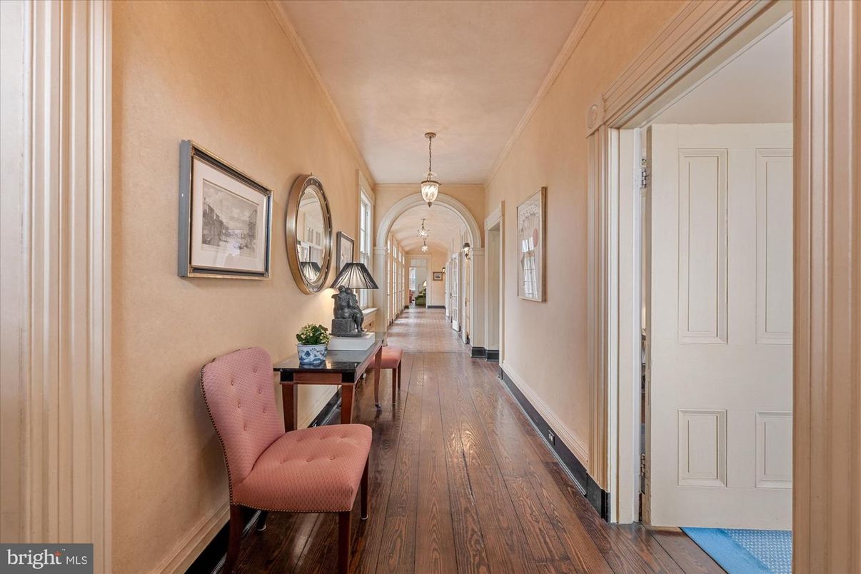 Home Office, Interior, Pendant Lights, Wood Texture Flooring