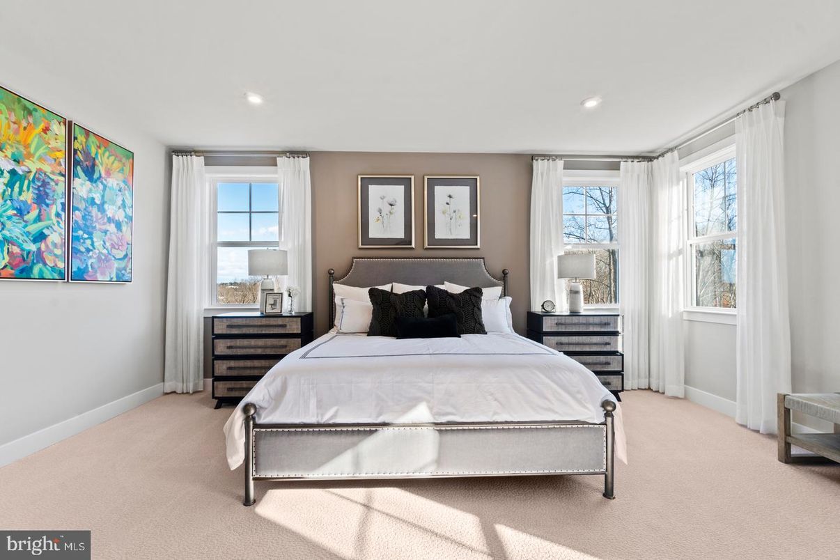 Bedroom, Interior, Recessed Lighting