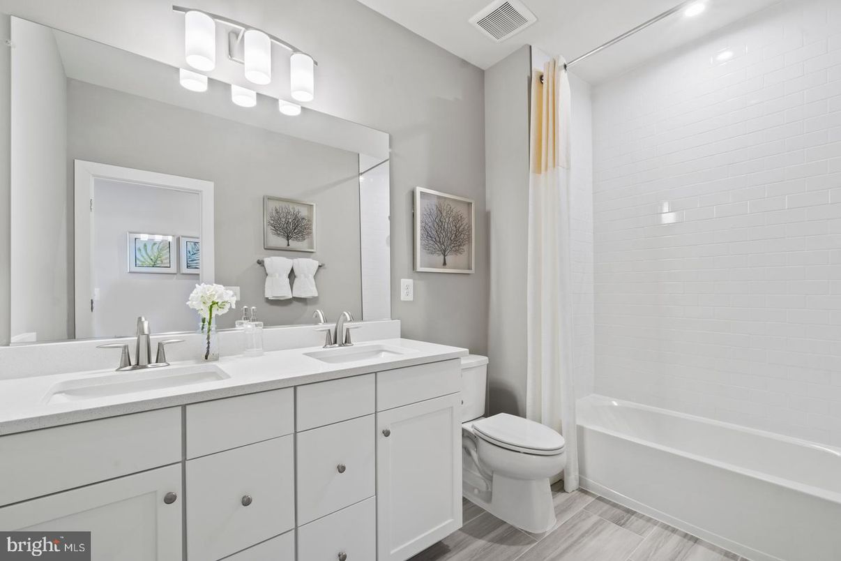 Bathroom, Dual Sink Vanities, Interior, Wood Texture Flooring