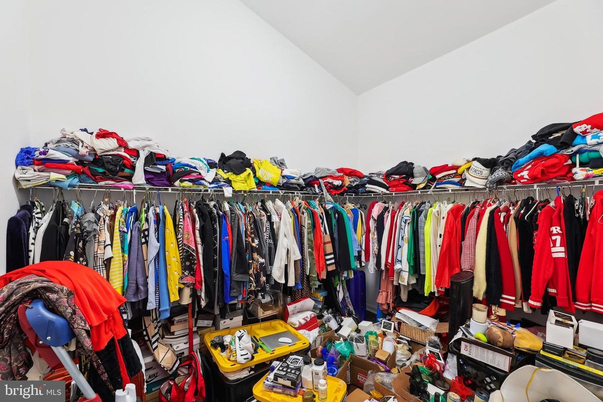 Interior, Walk-in Closets
