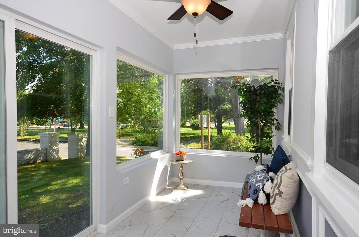 Interior, Marble, Sun Room