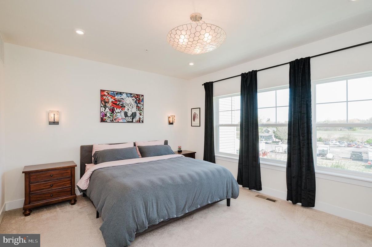 Bedroom, Interior, Recessed Lighting