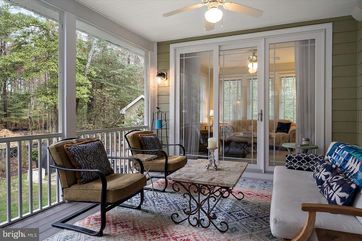 Interior, Living room, Sun Room