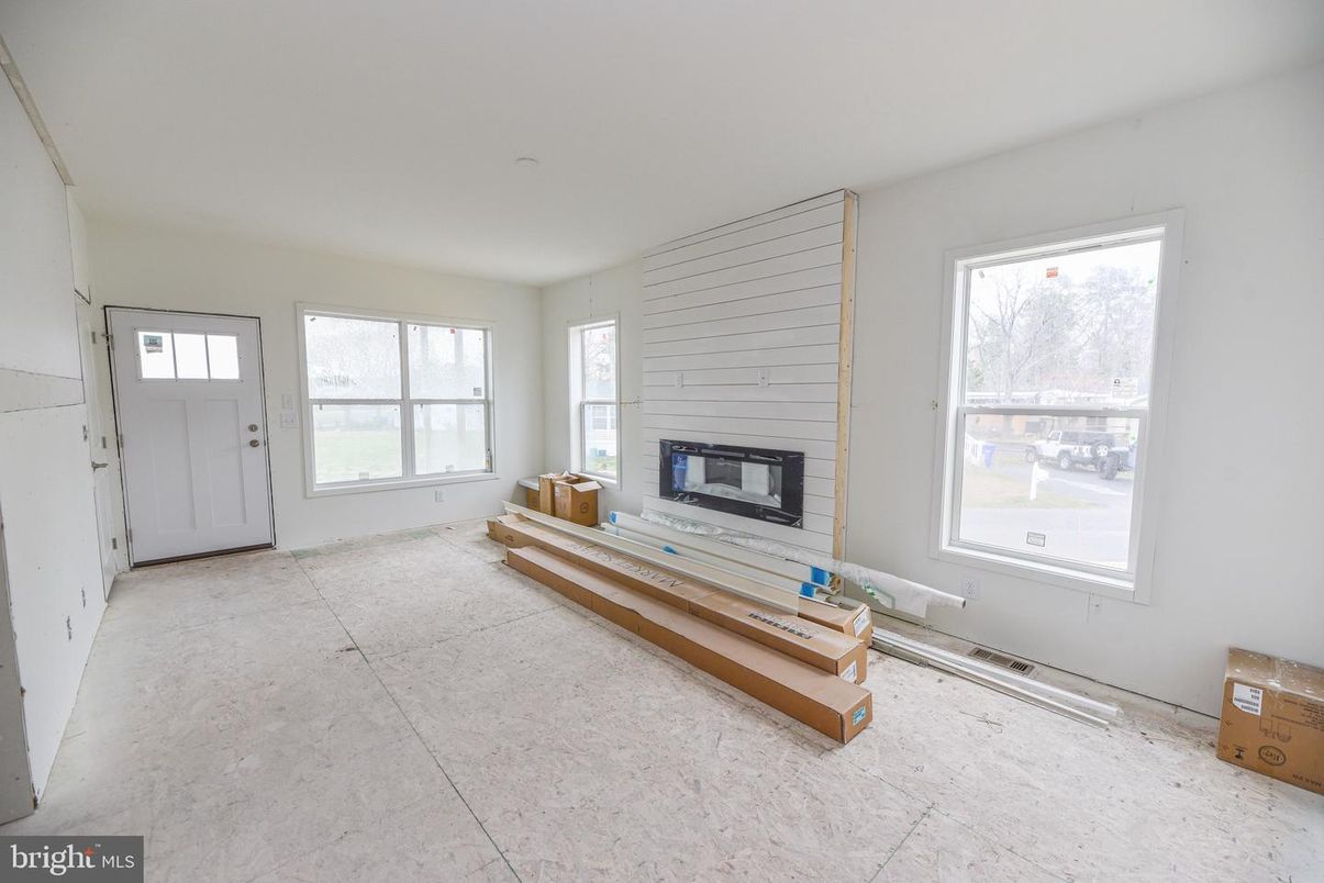 Empty room, Fireplace, Interior