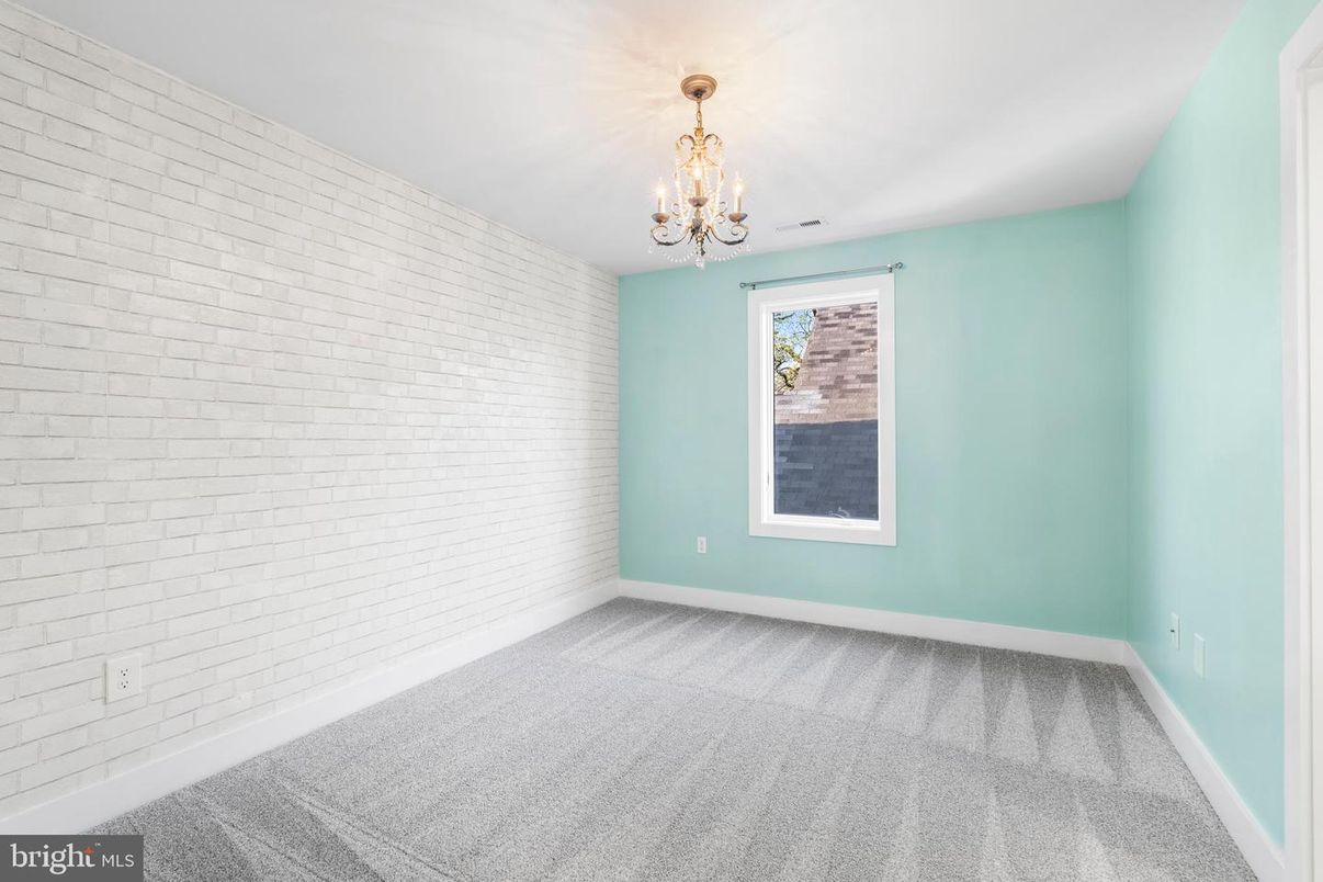Chandelier, Empty room, Interior