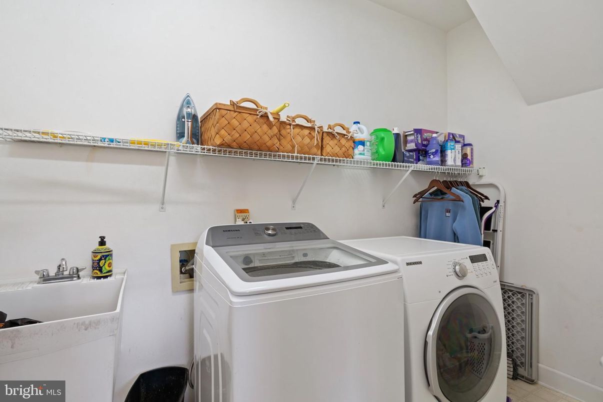 Interior, Washer