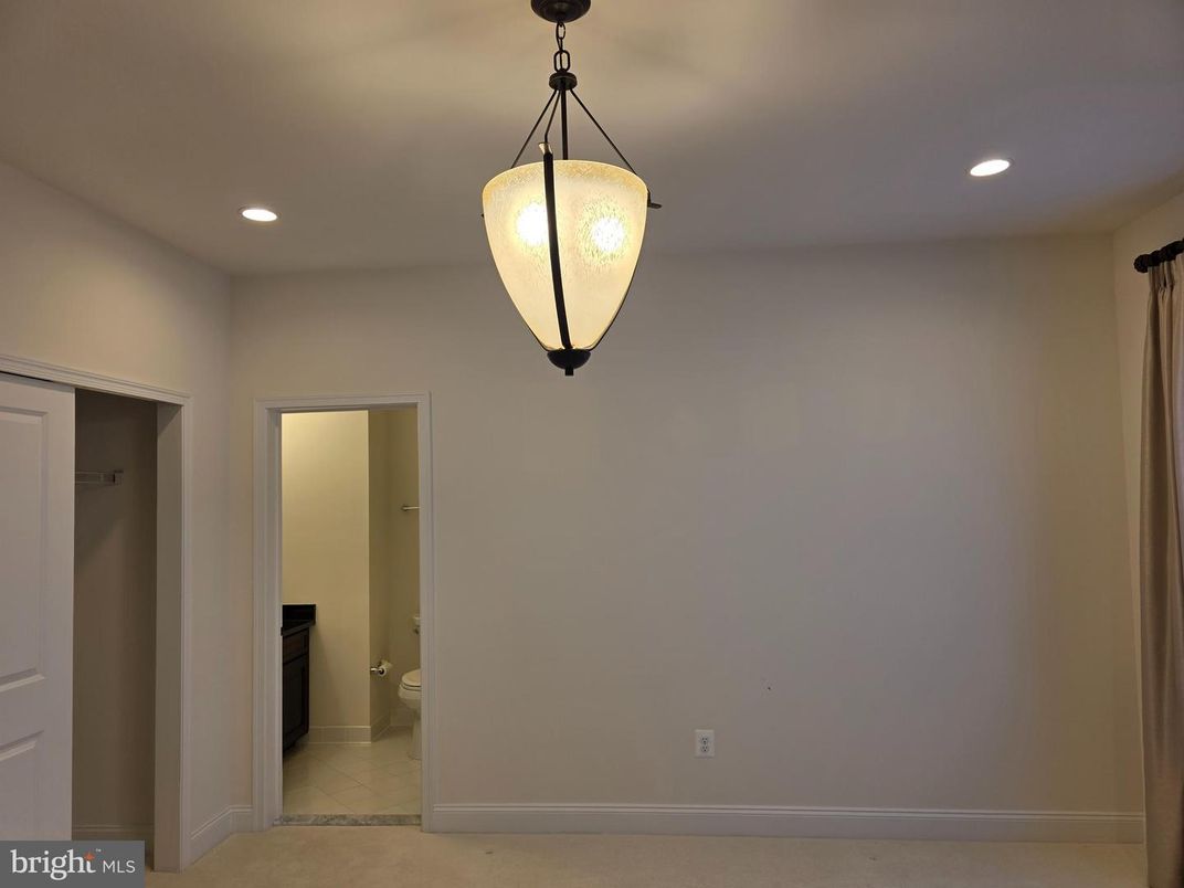 Bathroom, Interior, Pendant Lights, Recessed Lighting