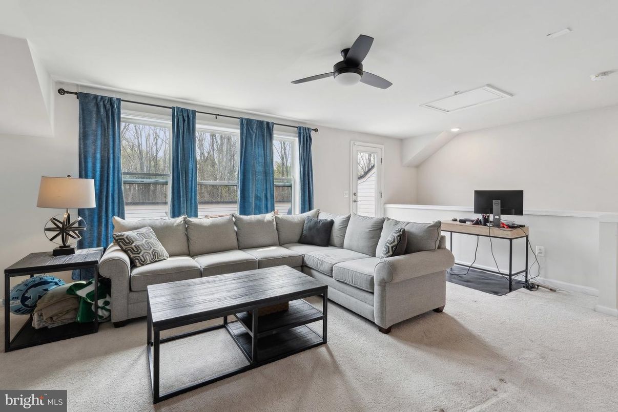 Home Office, Interior, Living room