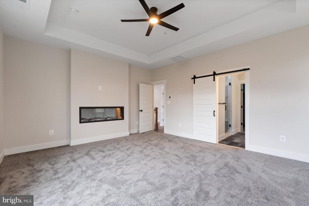 Empty room, Fireplace, Interior