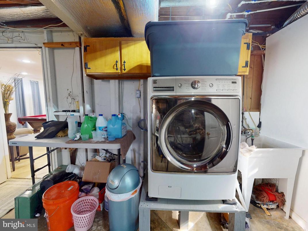 Interior, Utility Closets, Washer